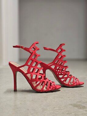 Red Strappy High Heeled Sandals With Cutout Design & Adjustable Buckle Chic Even